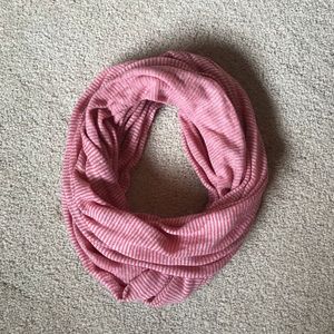 American Eagle Infinity Scarf